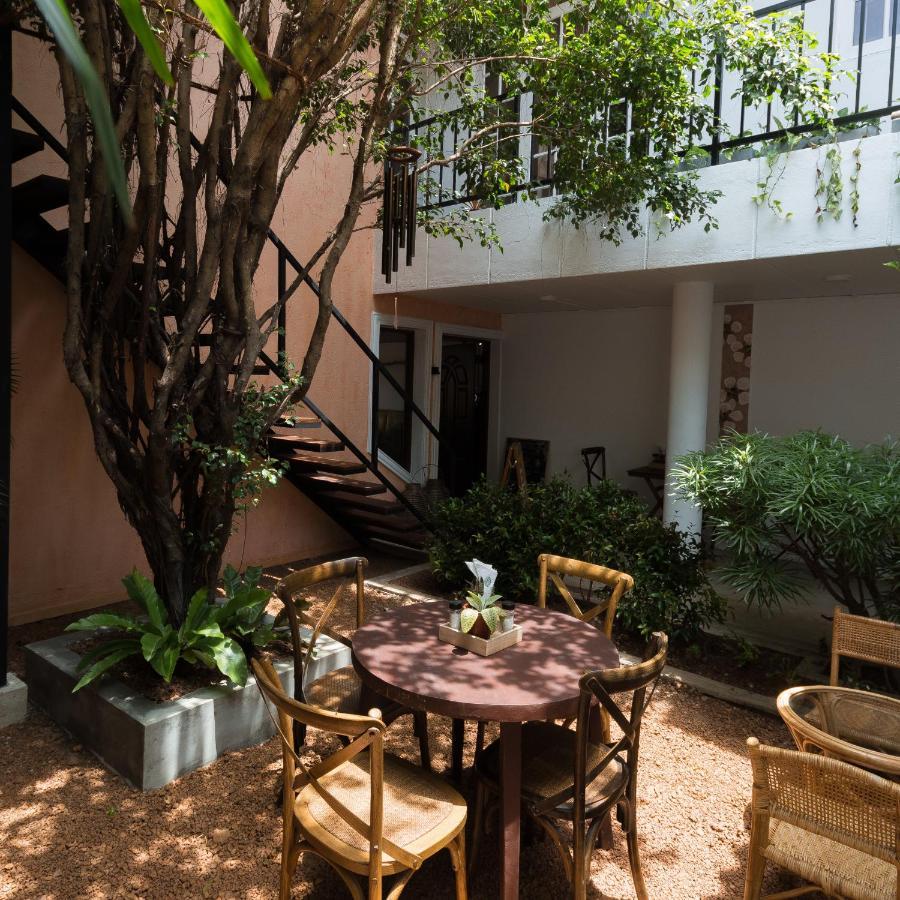 Srilax Bed & Breakfast Colombo Exterior photo